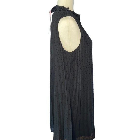 Vineyard Vines Black Dress - Picture 9 of 12